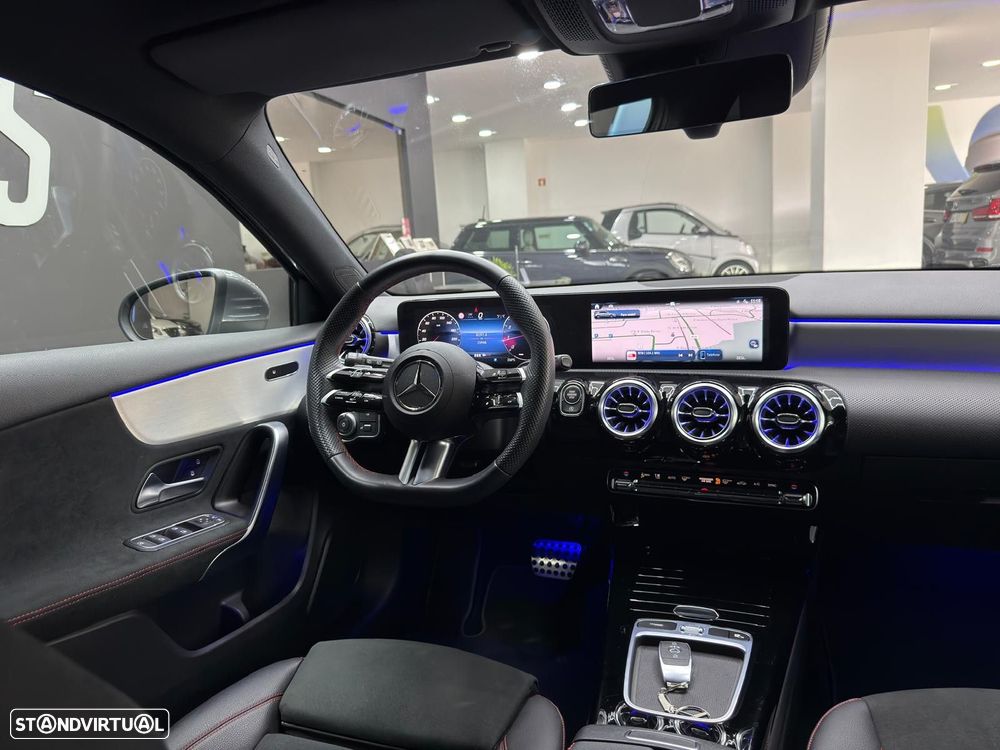Mercedes-Benz A 200 AMG Line Aut. - 36