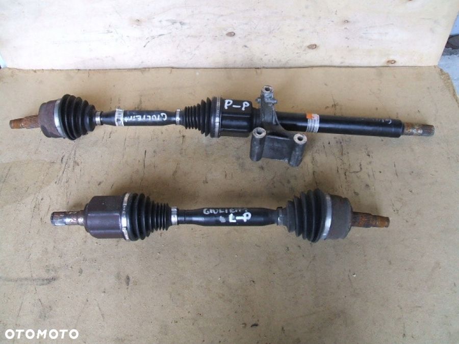 ALFA ROMEO GIULIETTA 2.0jtdm PÓŁOŚ prawa przód przednia - 2