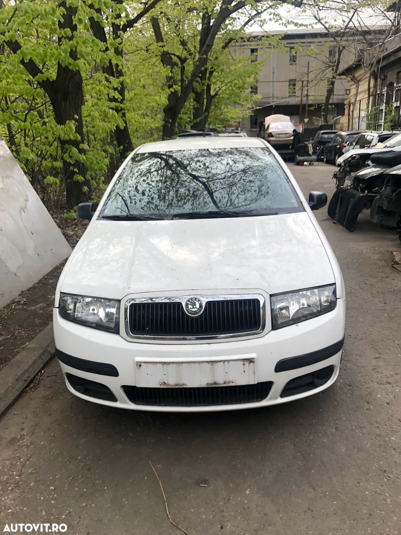 Dezmembrez Skoda Fabia 1 facelift alb 2006 1.2 12V BME - 1