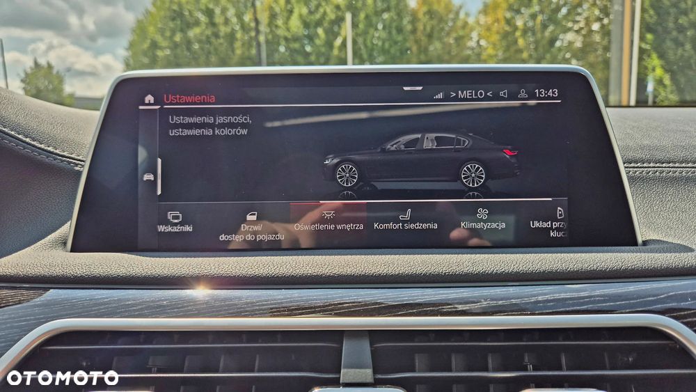 BMW Seria 7 730d sport - 21