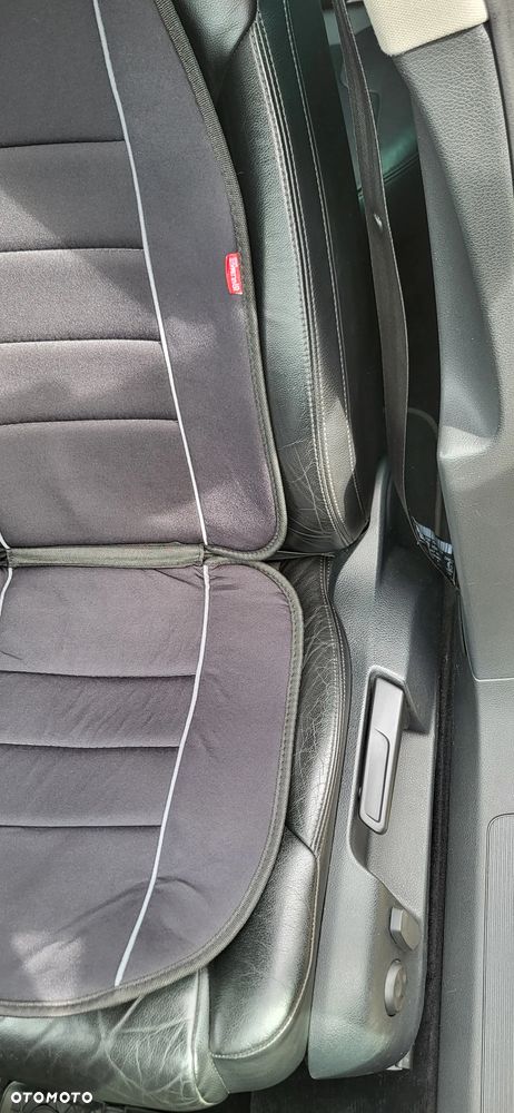 Volkswagen Passat 2.0 TDI DPF DSG Highline - 26