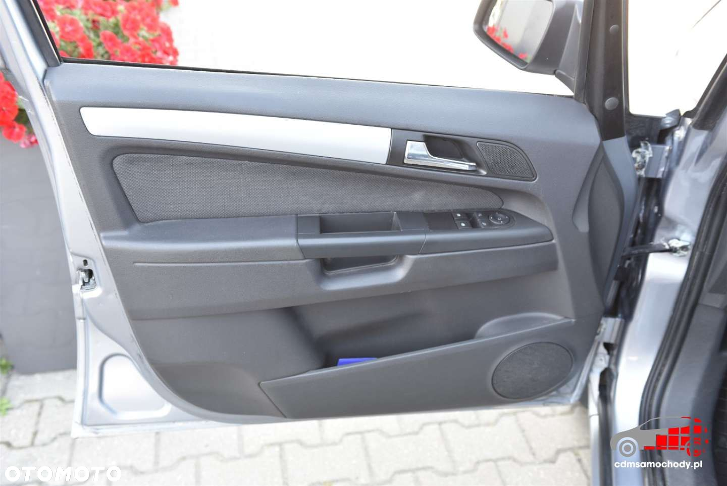 Opel Zafira - 13