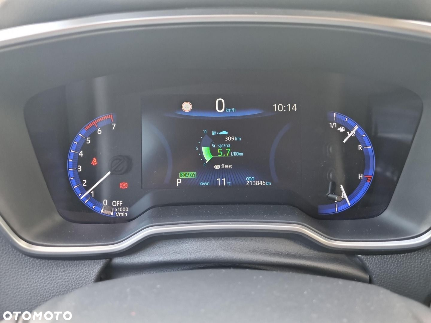 Toyota Corolla - 16