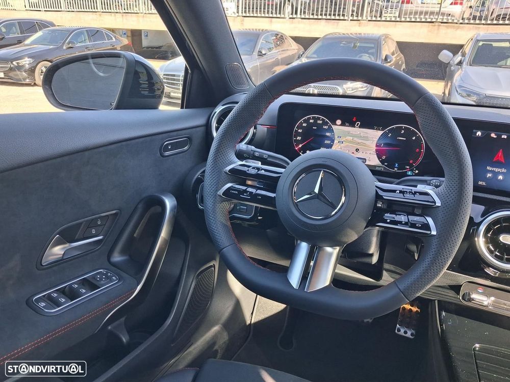 Mercedes-Benz A 180 d - 15