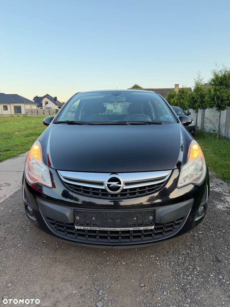 Opel Corsa - 2