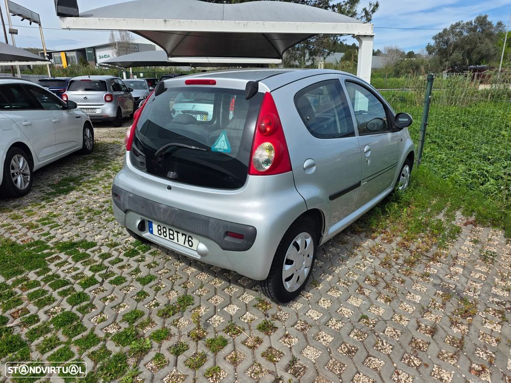 Peugeot 107 1.0 RC Line - 3