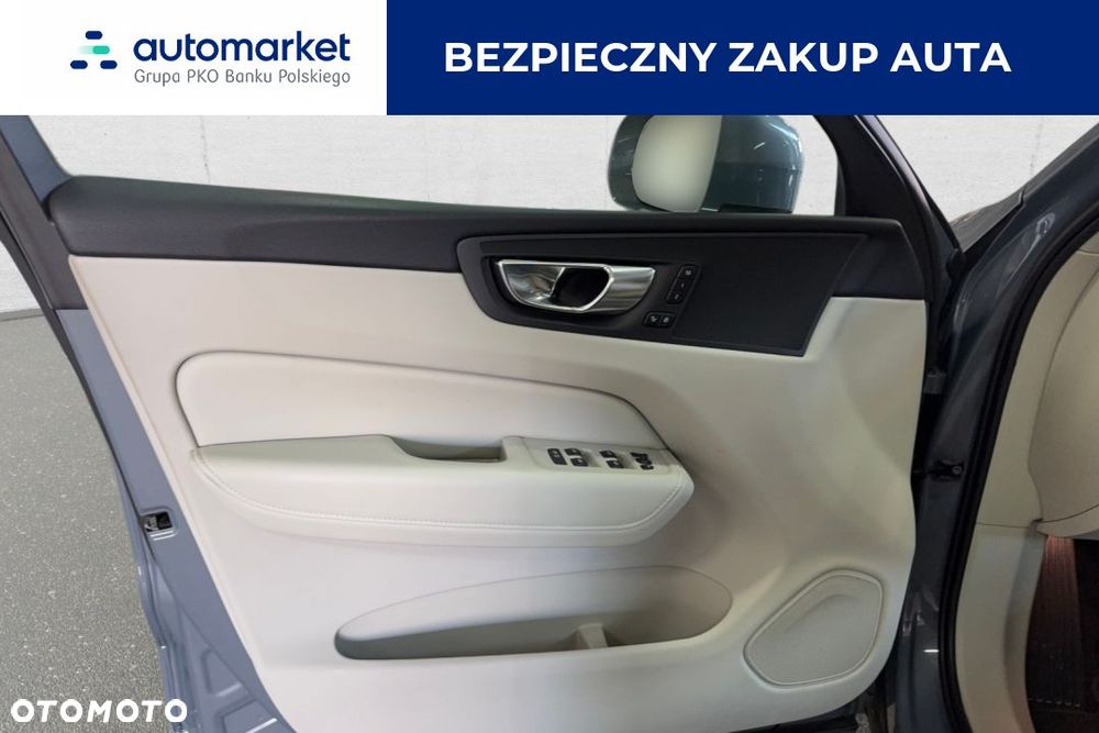 Volvo XC 60 B5 B AWD Plus Bright - 10