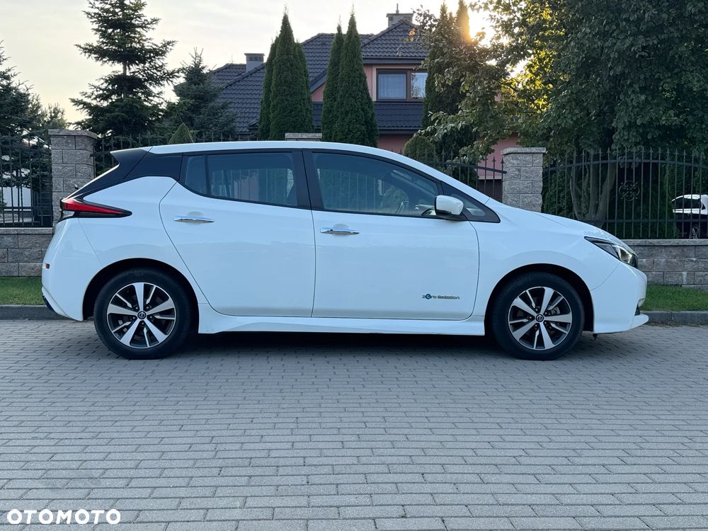 Nissan Leaf 40 kWh ACENTA - 7