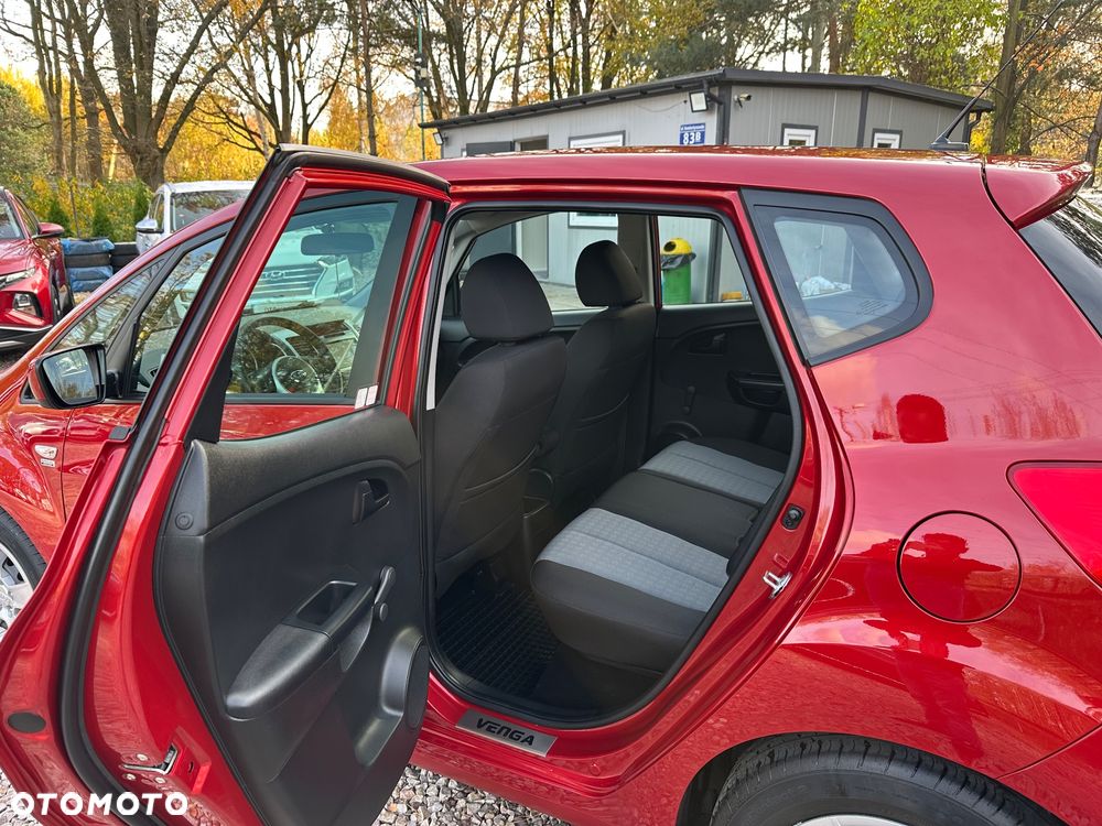 Kia Venga 1.4 Business Line - 14