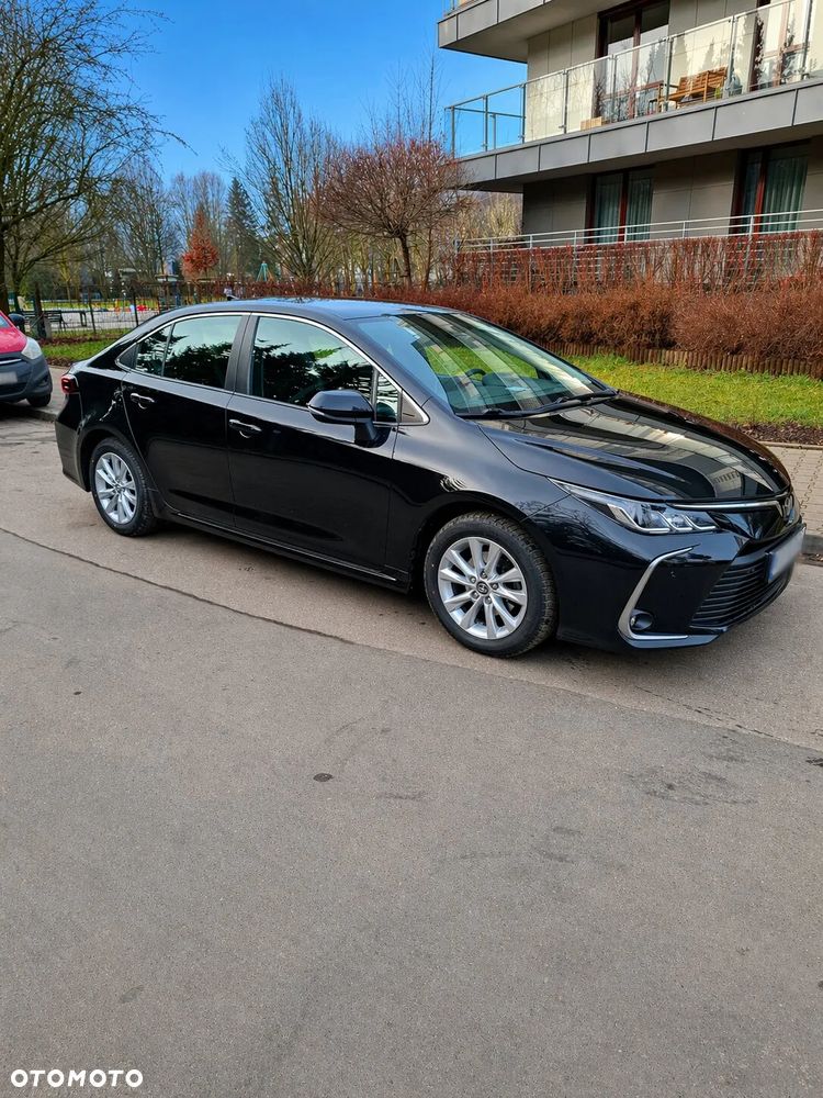 Toyota Corolla - 2