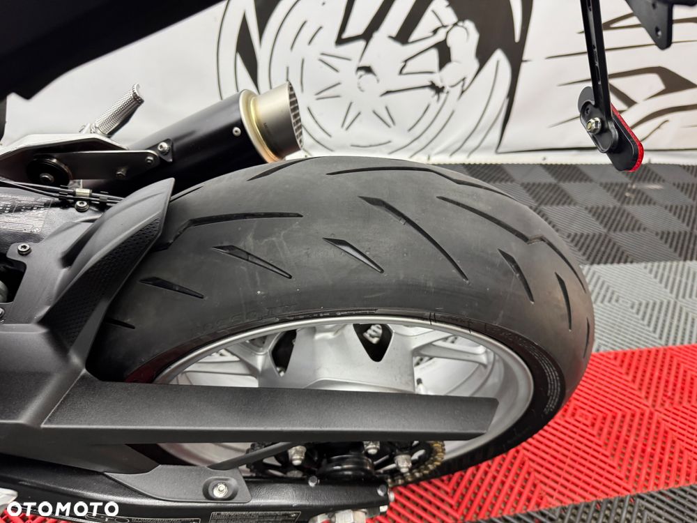 BMW R - 18