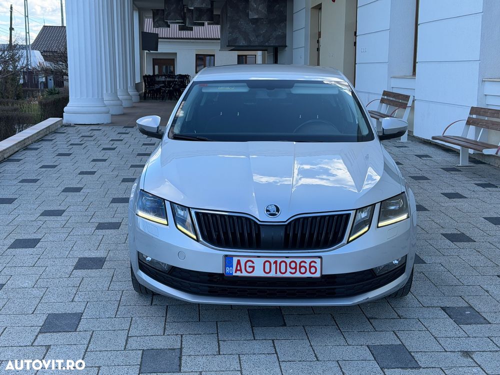 Skoda Octavia - 10