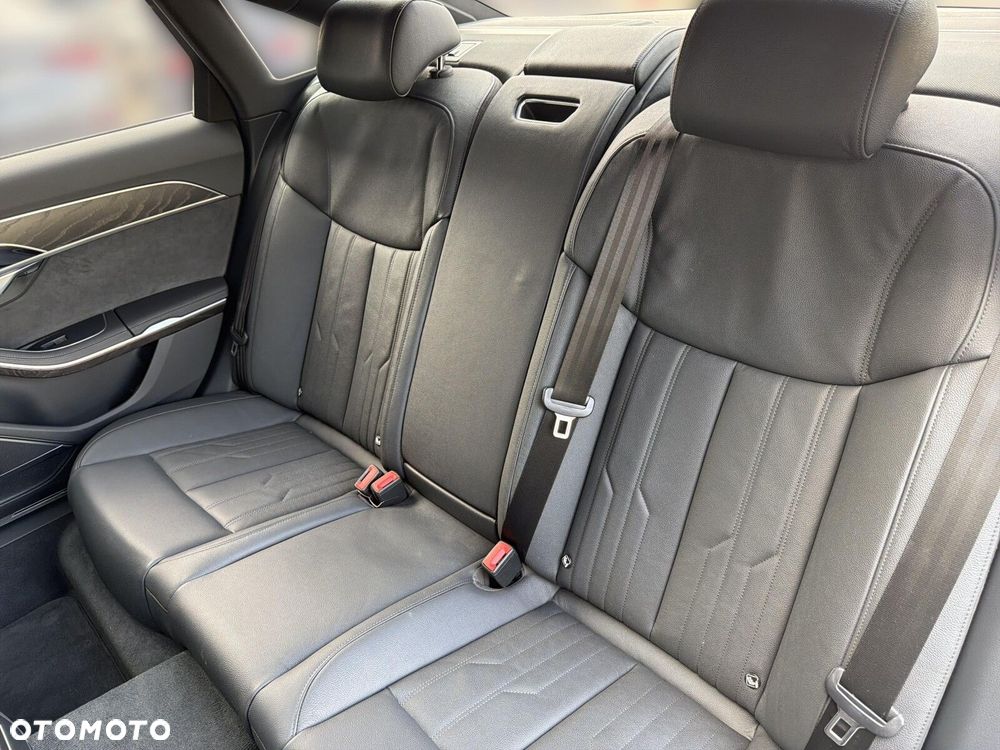 Audi A8 - 13