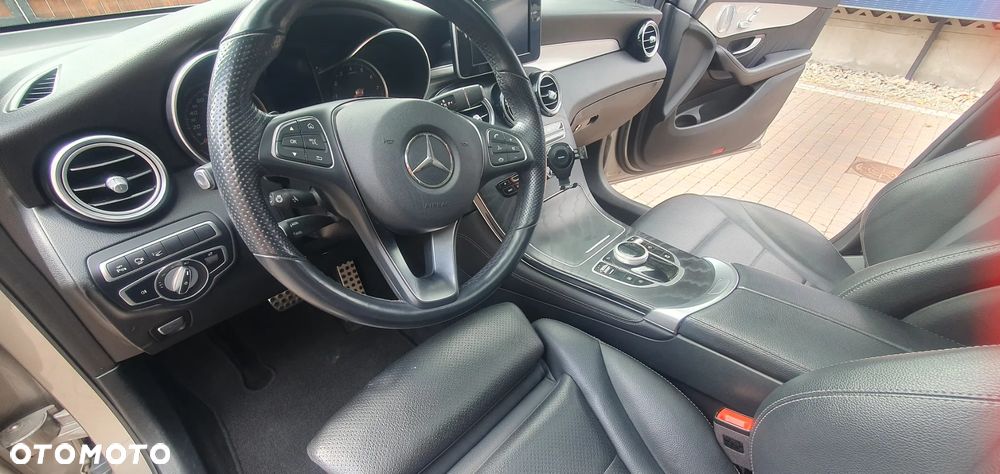 Mercedes-Benz GLC Coupe 300 4-Matic - 15