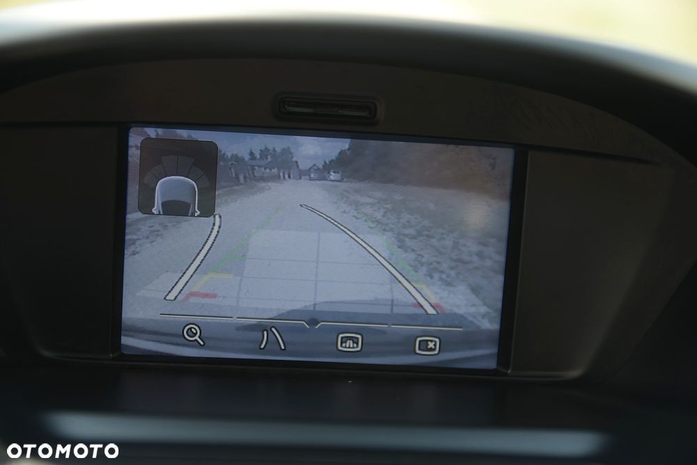 Ford Kuga 2.0 TDCi 4x4 Individual - 30