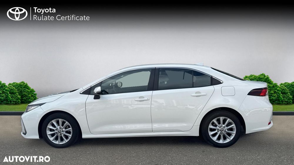 Toyota Corolla 1.8 HSD Business - 9