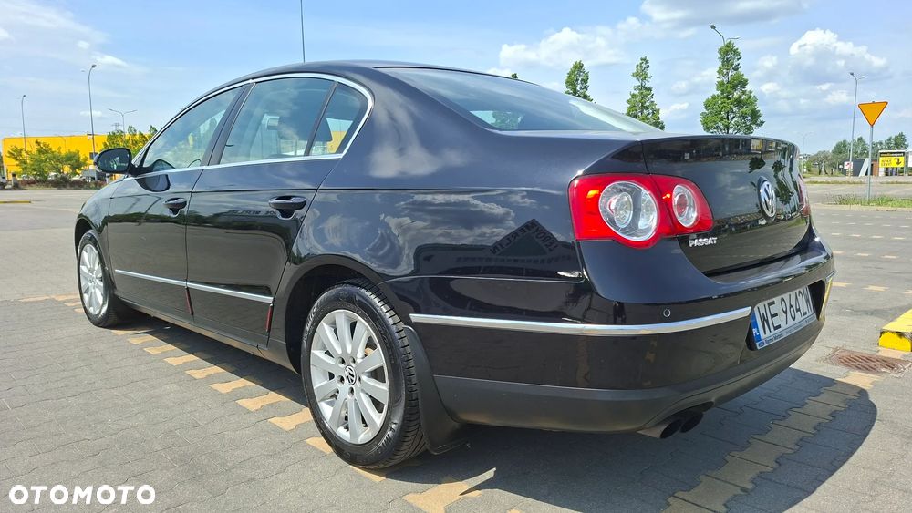 Volkswagen Passat 1.8 TSI Highline DSG - 26