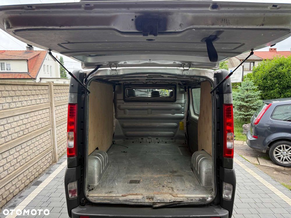 Opel Vivaro - 5