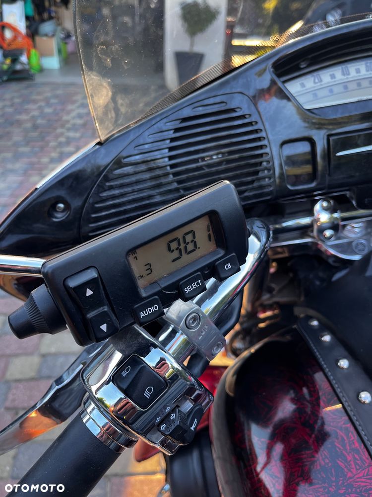 Yamaha XVZ - 16