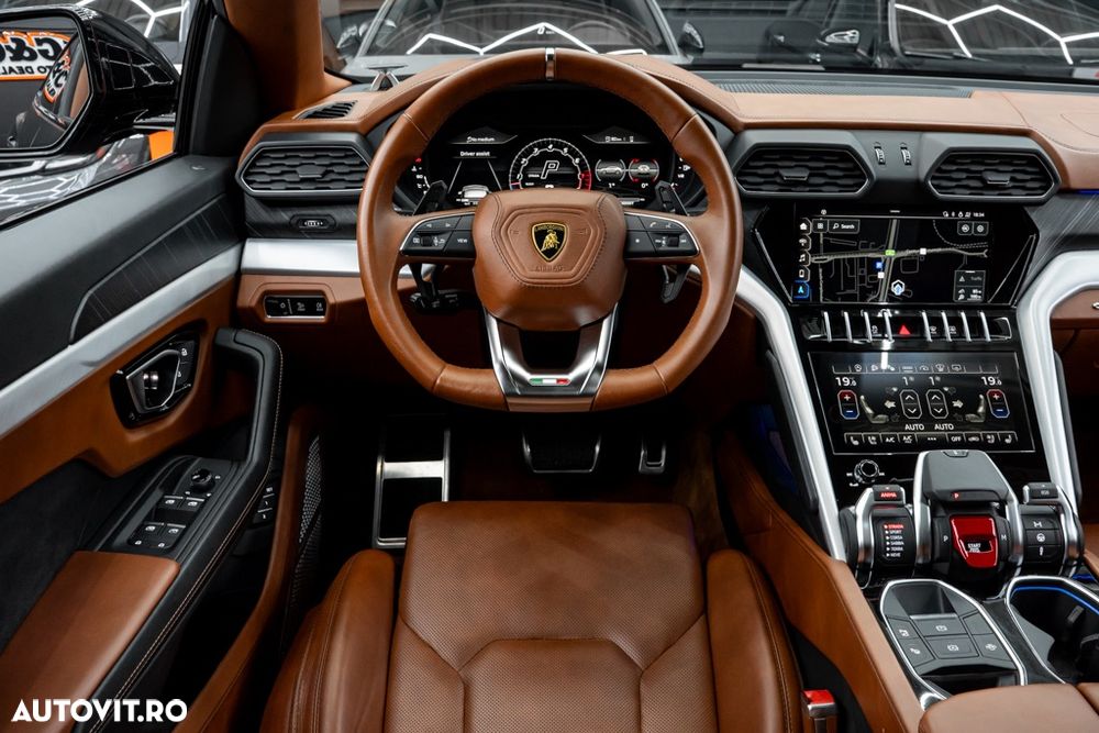 Lamborghini URUS Standard - 10