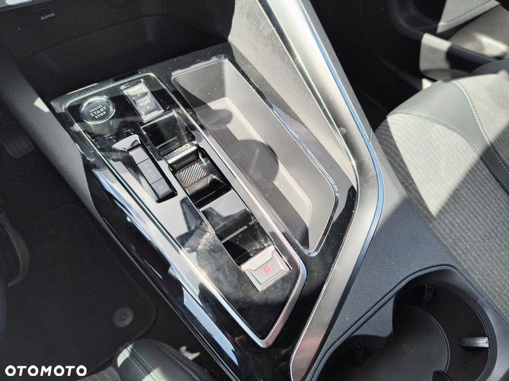 Peugeot 5008 - 13