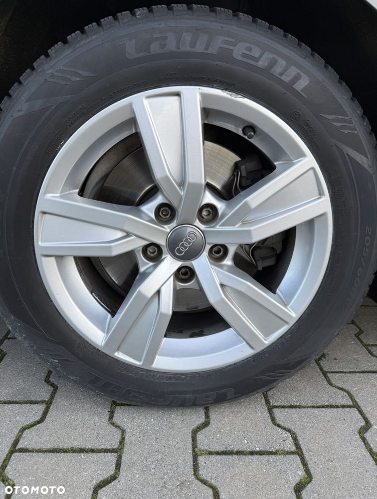 Audi A4 Avant 2.0 TDI - 6