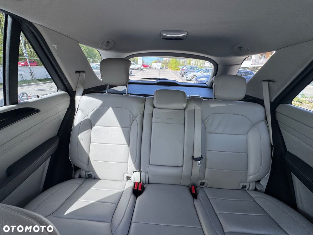 Mercedes-Benz ML 350 BlueTEC 4MATIC 7G-TRONIC Edition 1 - 14