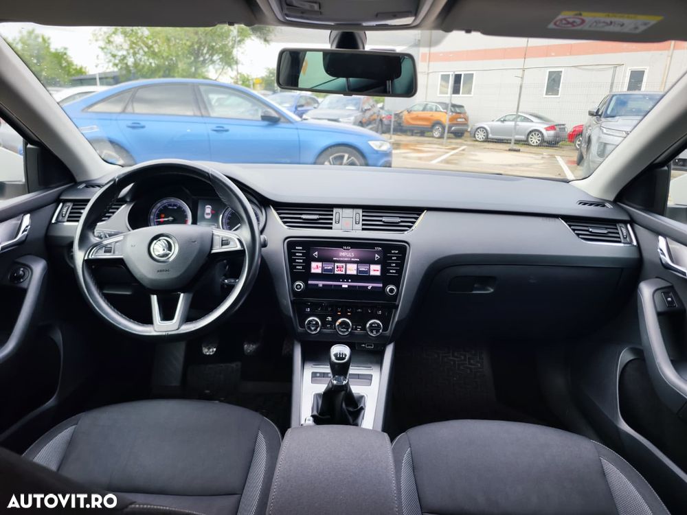 Skoda Octavia 2.0 TDI Ambition - 4