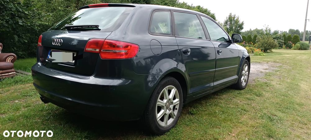 Audi A3 Sportback 2.0 TDI DPF Ambiente - 5