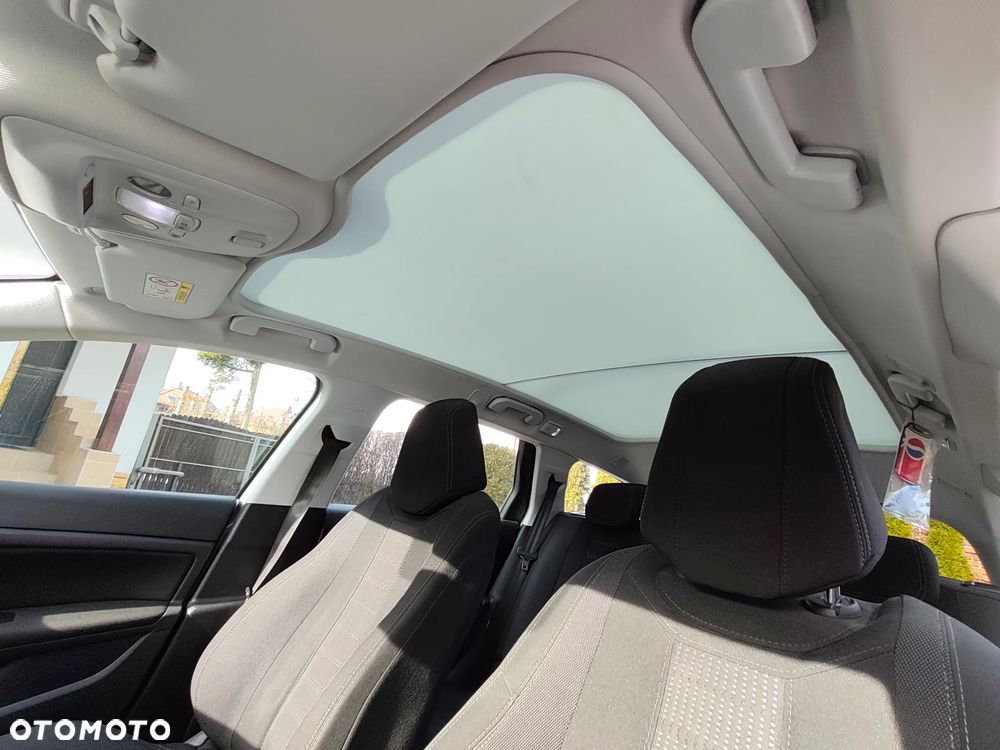 Peugeot 308 BlueHDi 150 Automatik Stop & Start Allure - 19