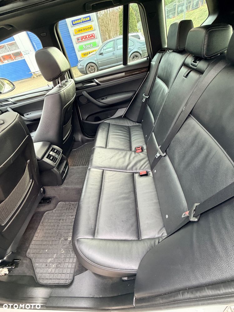 BMW X3 xDrive28i Sport-Aut M Sport - 12