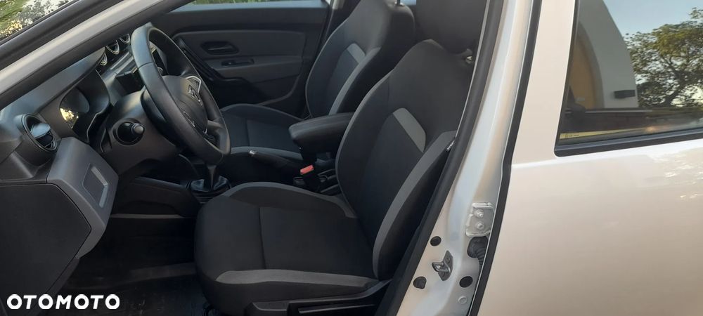 Dacia Duster - 8