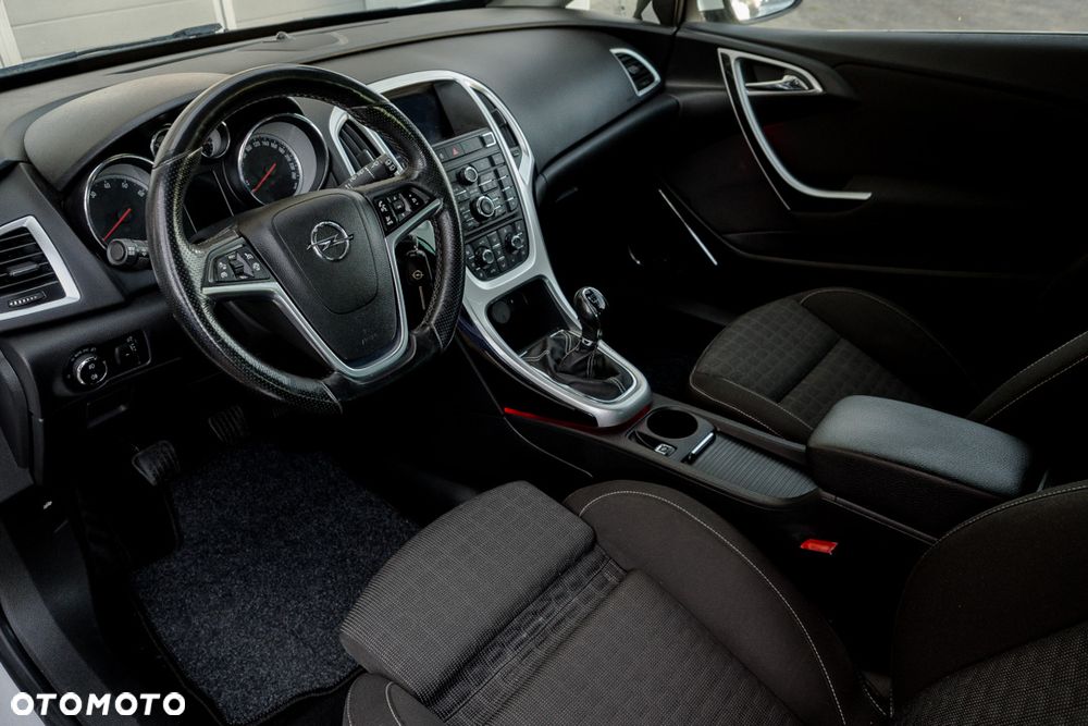 Opel Astra 1.6 Turbo Sport - 16