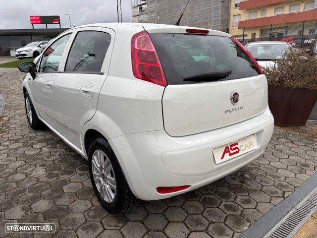 Fiat Punto 1.2 Young II S&S - 22