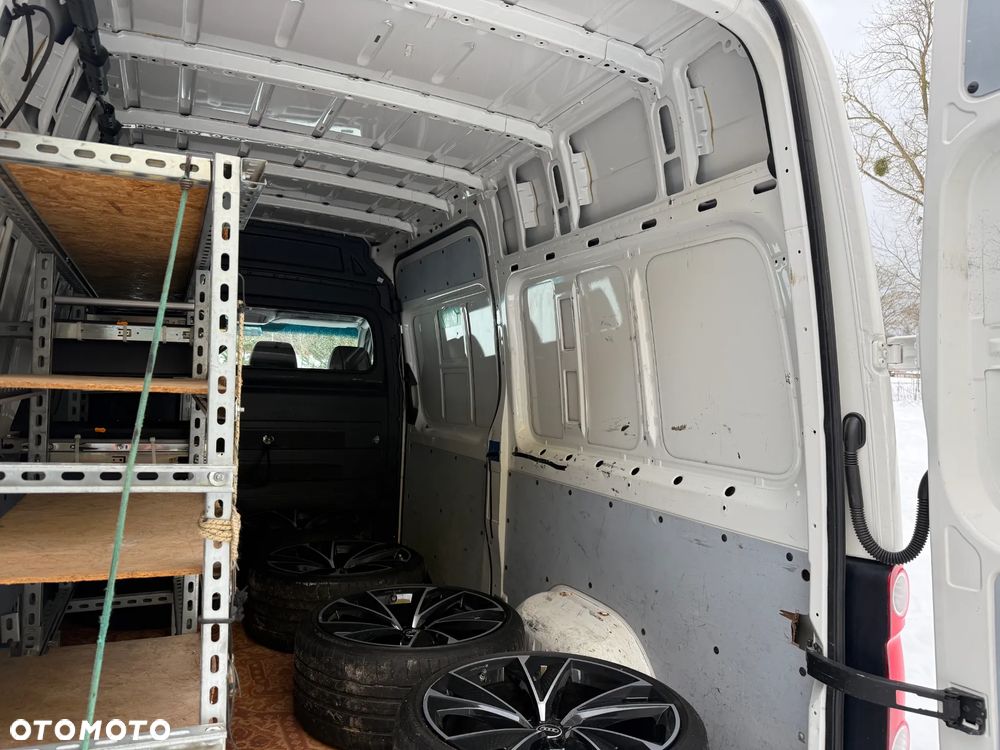 Volkswagen Crafter - 18