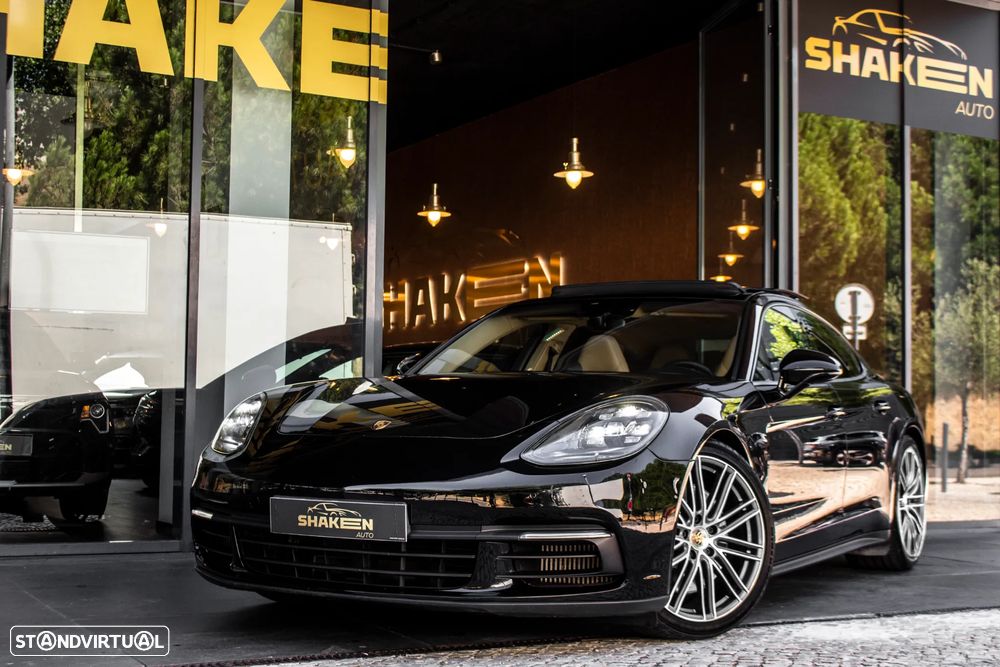 Porsche Panamera 4 E-Hybrid - 1