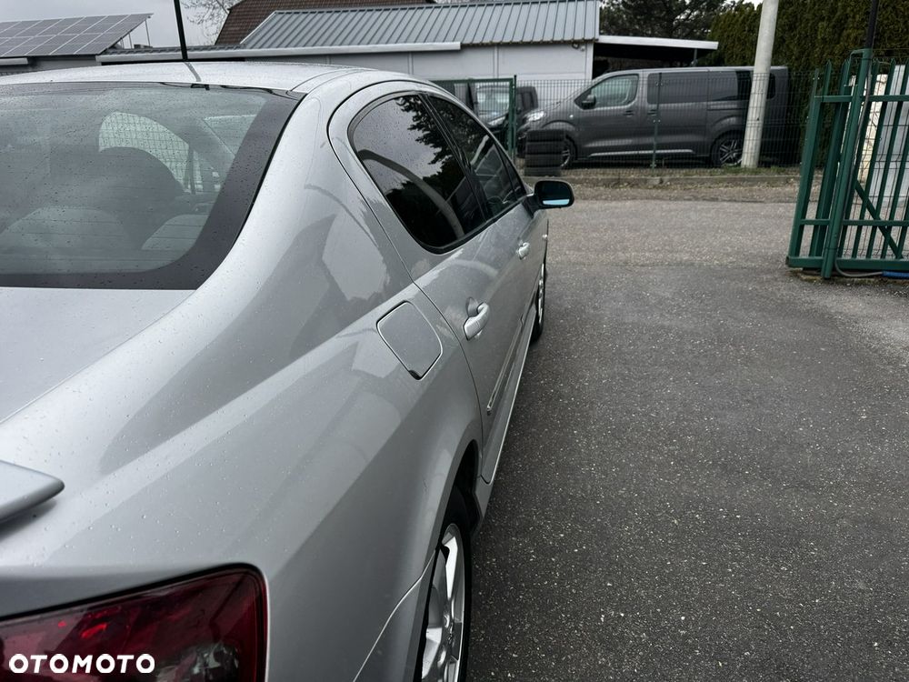Peugeot 407 - 6