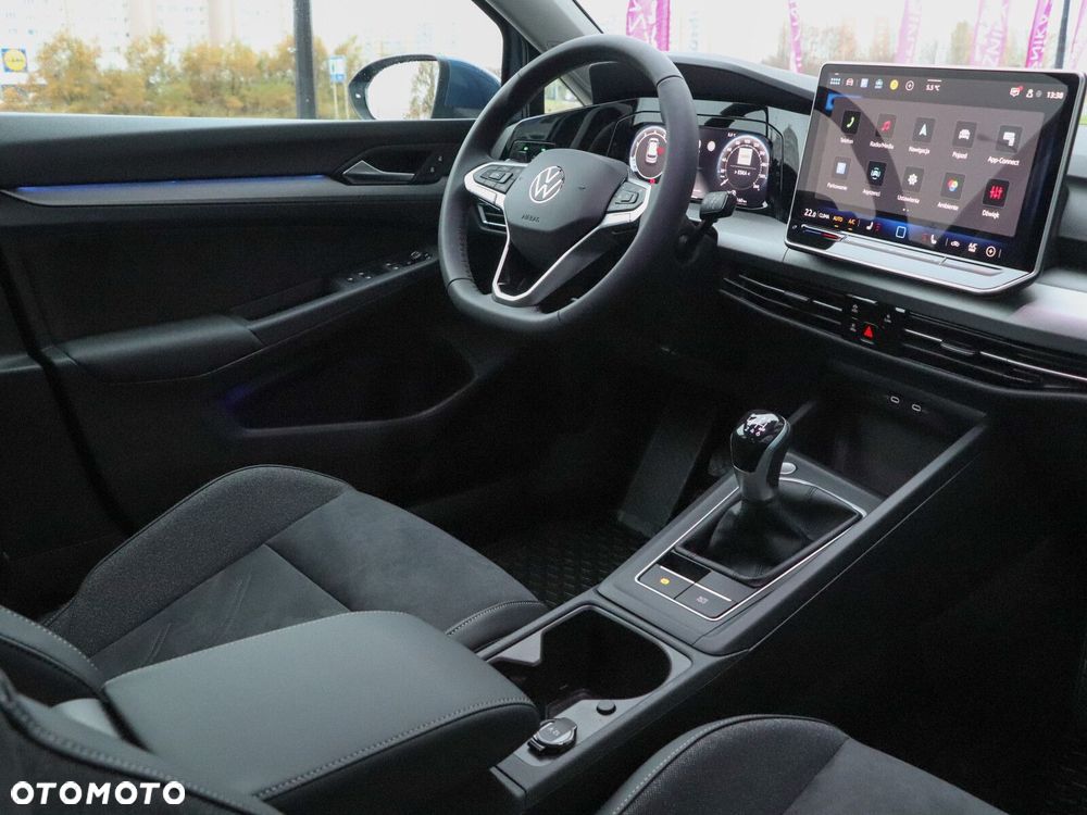 Volkswagen Golf - 15