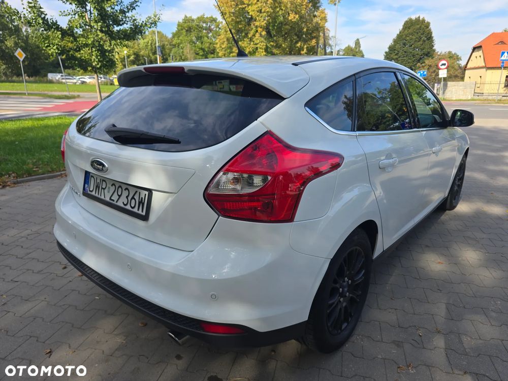 Ford Focus - 10