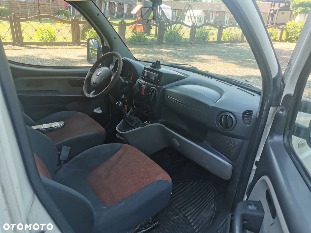 Fiat Doblo - 8