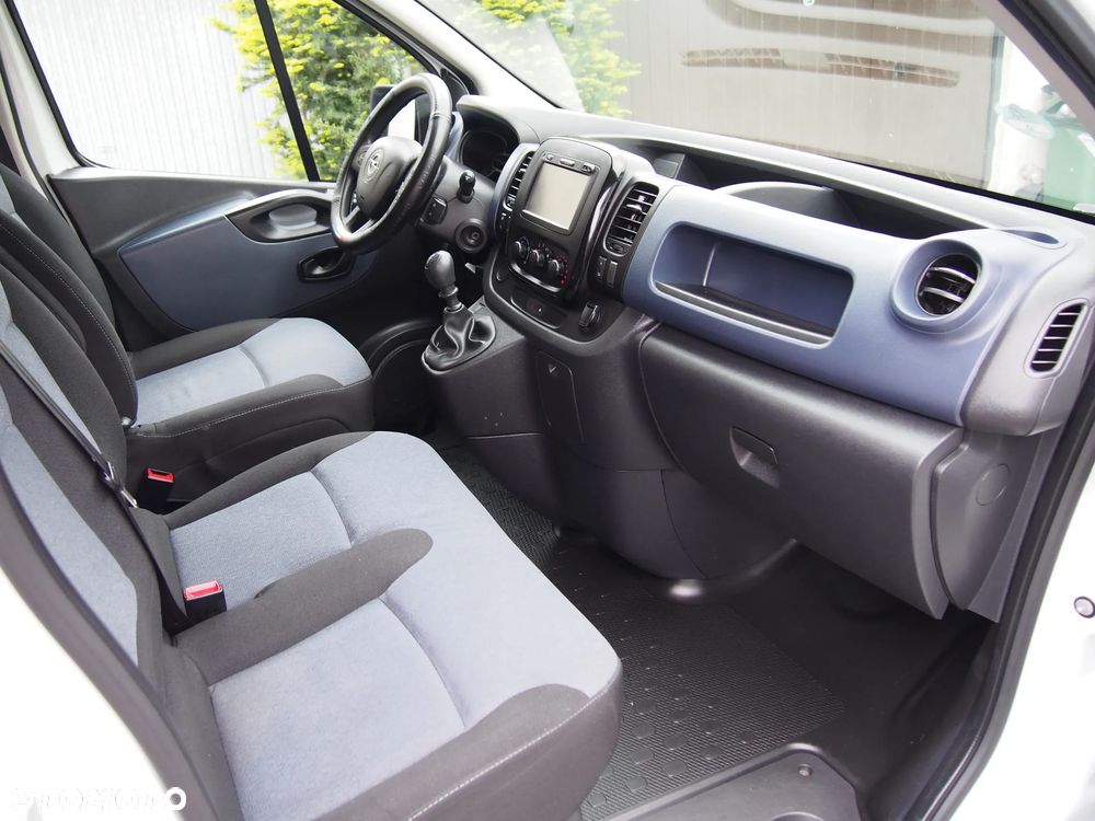 Opel VIVARO - 10