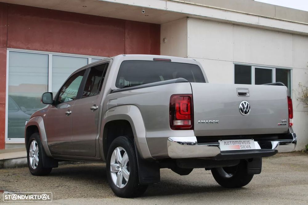 VW Amarok 3.0 TDI CD Highline 4x4 - 11