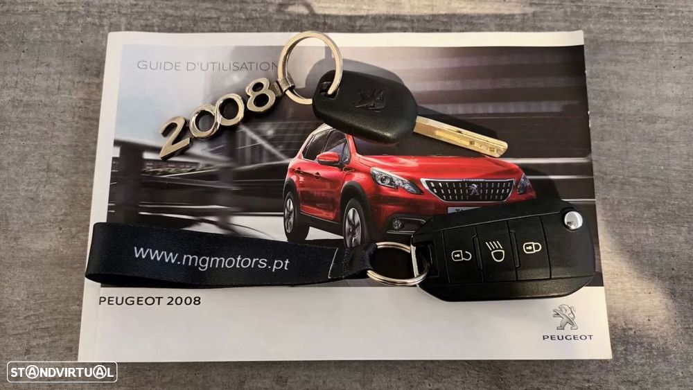 Peugeot 2008 1.2 PureTech Allure - 59