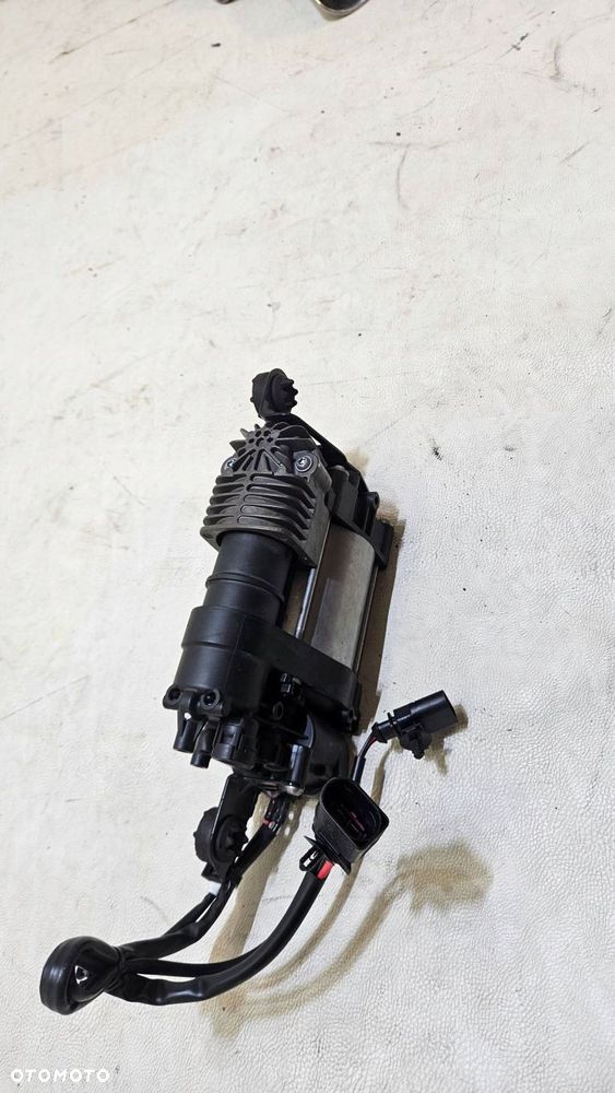 kompresor pompa zawieszenia porsche macan 95b 95b616006f - 3