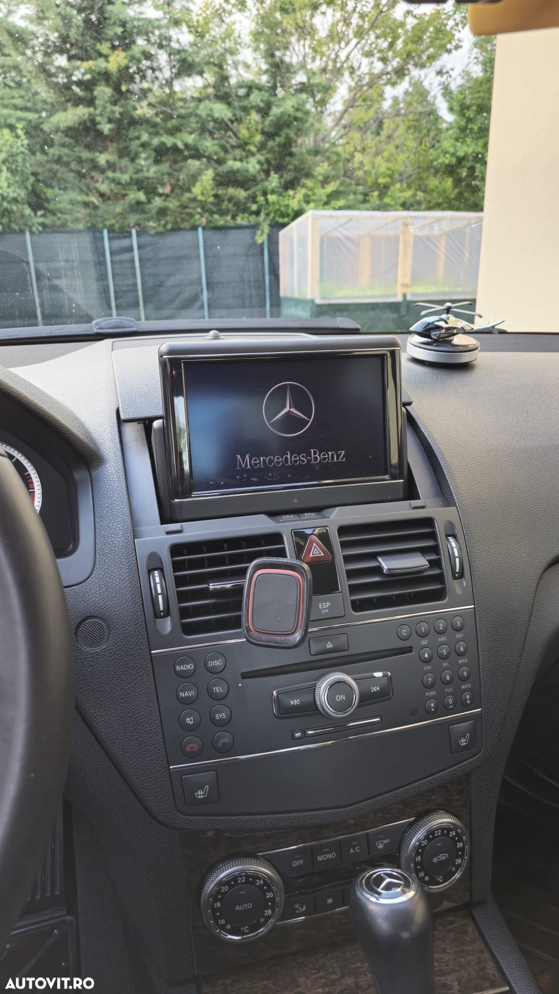 Mercedes-Benz C - 8
