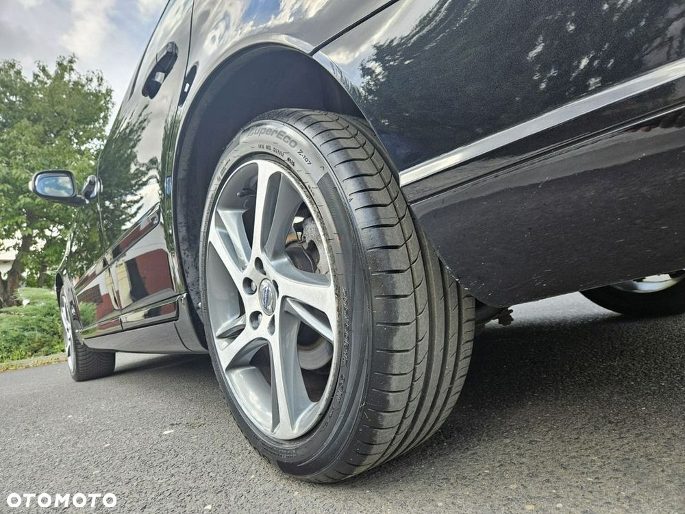 Volvo V50 2.0 Momentum Euro5 - 22