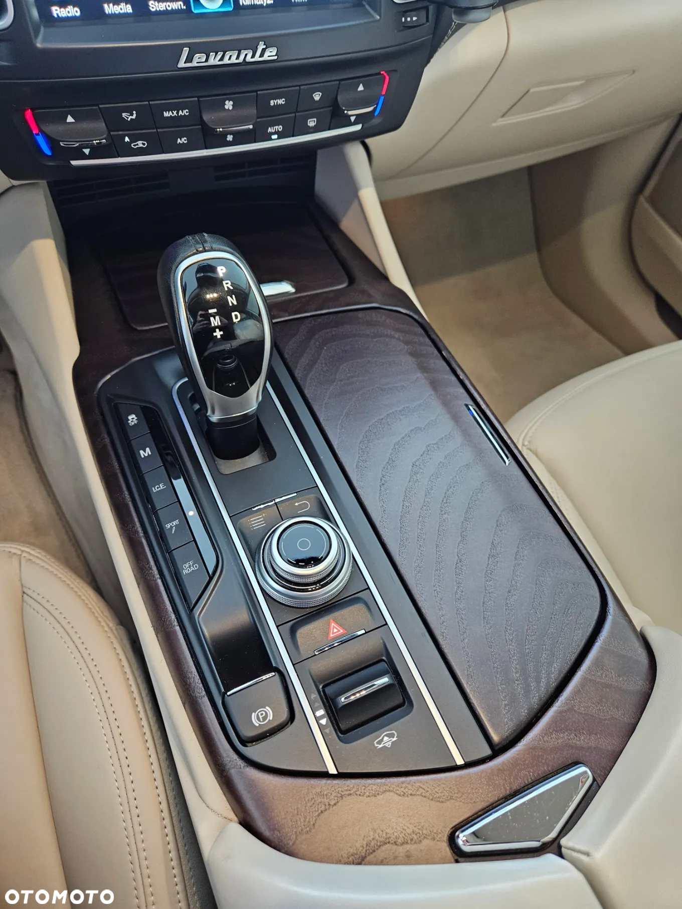 Maserati Levante S Granlusso - 21
