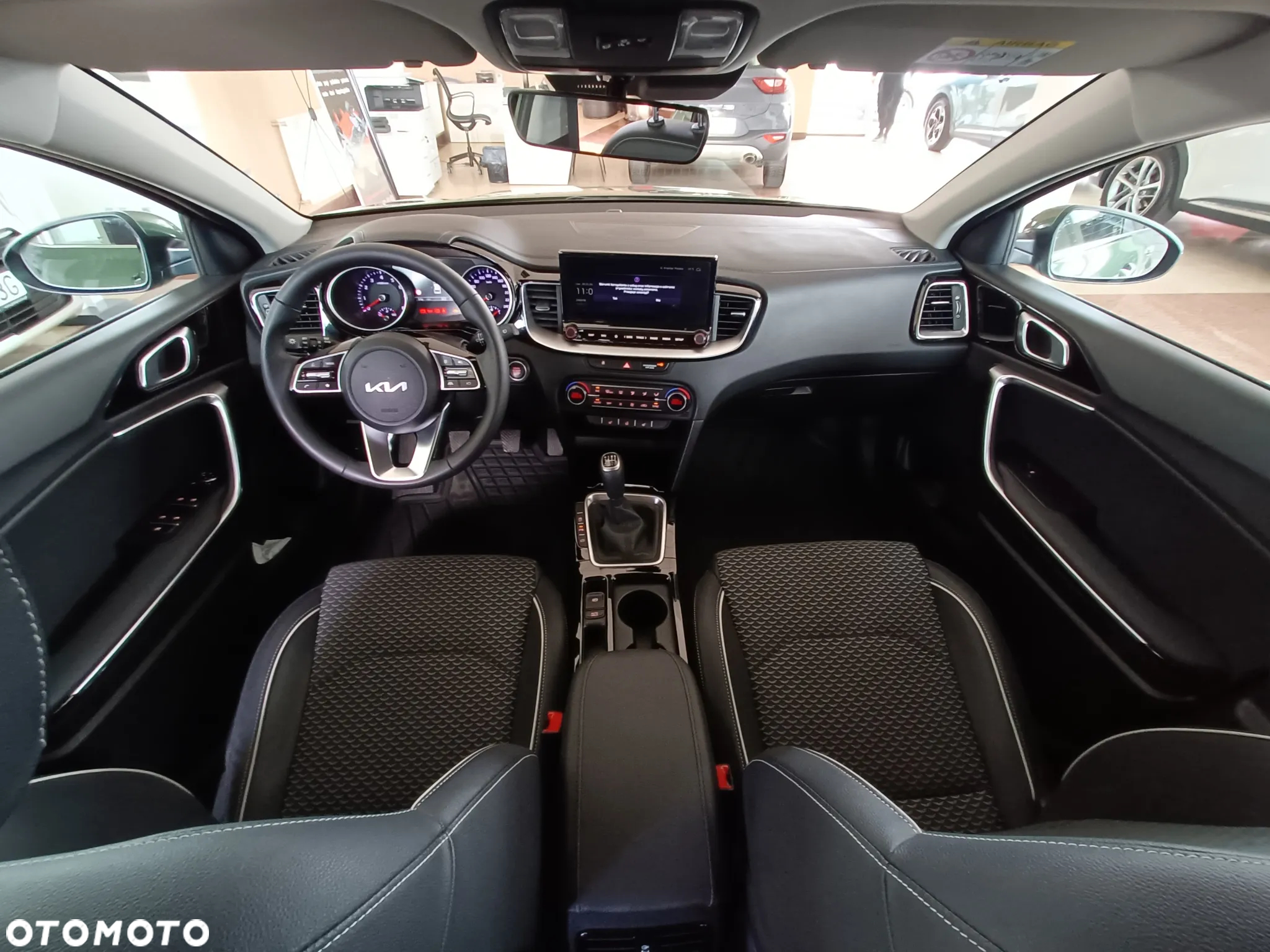 Kia Ceed 1.5 T-GDI Tribute - 13