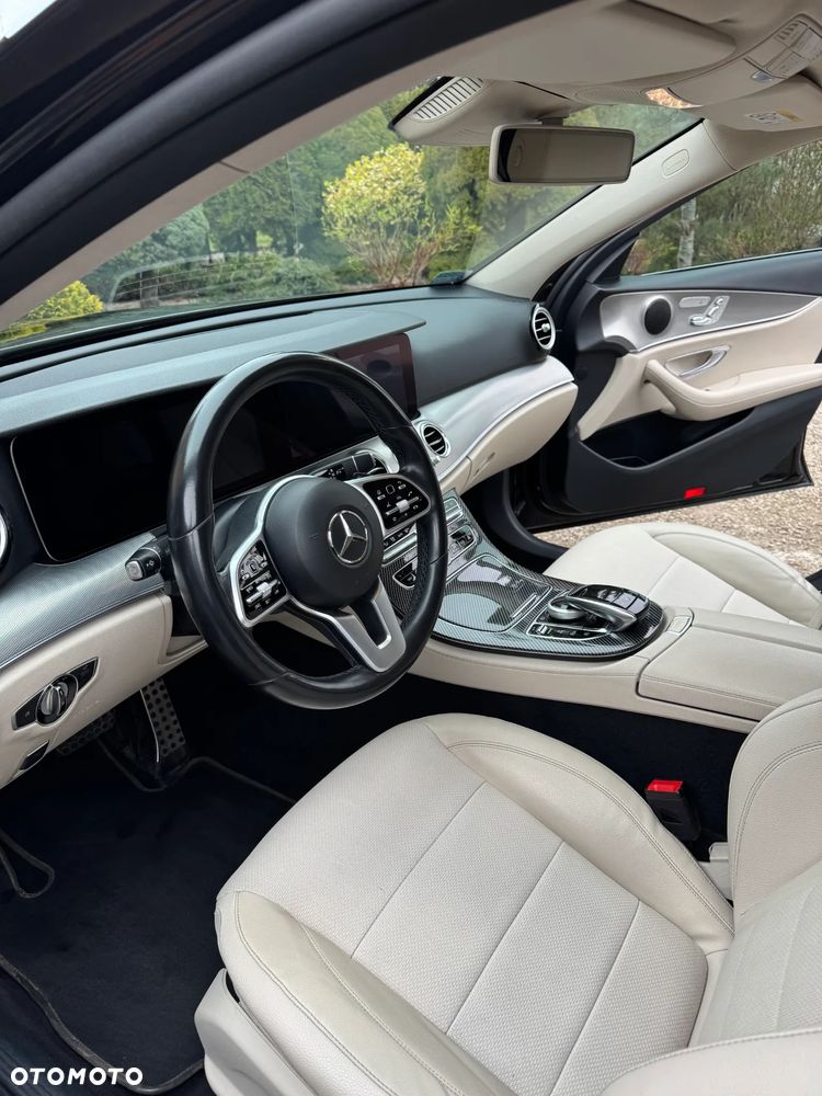 Mercedes-Benz Klasa E 220 d 4-Matic Avantgarde - 11