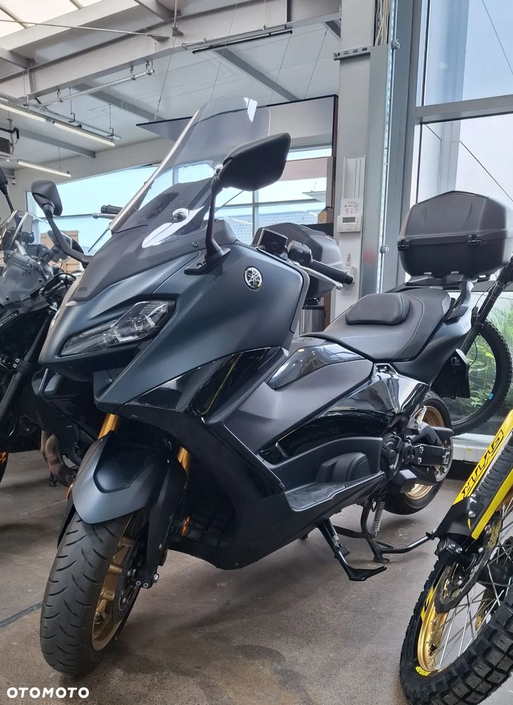 Yamaha Tmax - 1